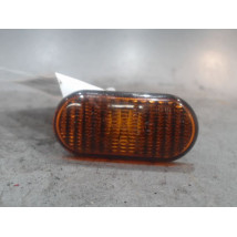 REPETITEUR AILE DROIT RENAULT MEGANE