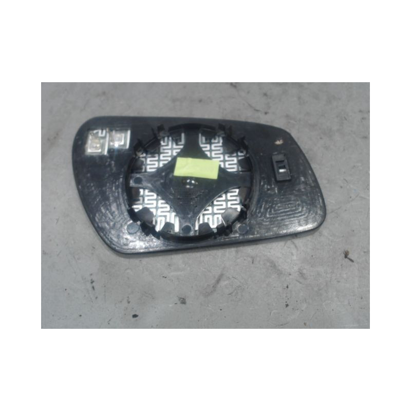 GLACE RETROVISEUR EXT G FORD FIESTA