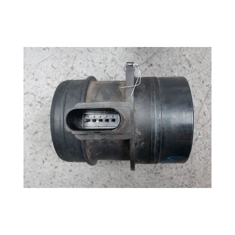 DEBITMETRE AIR VOLKSWAGEN PASSAT 5 1.9 TDI - 8V TURBO