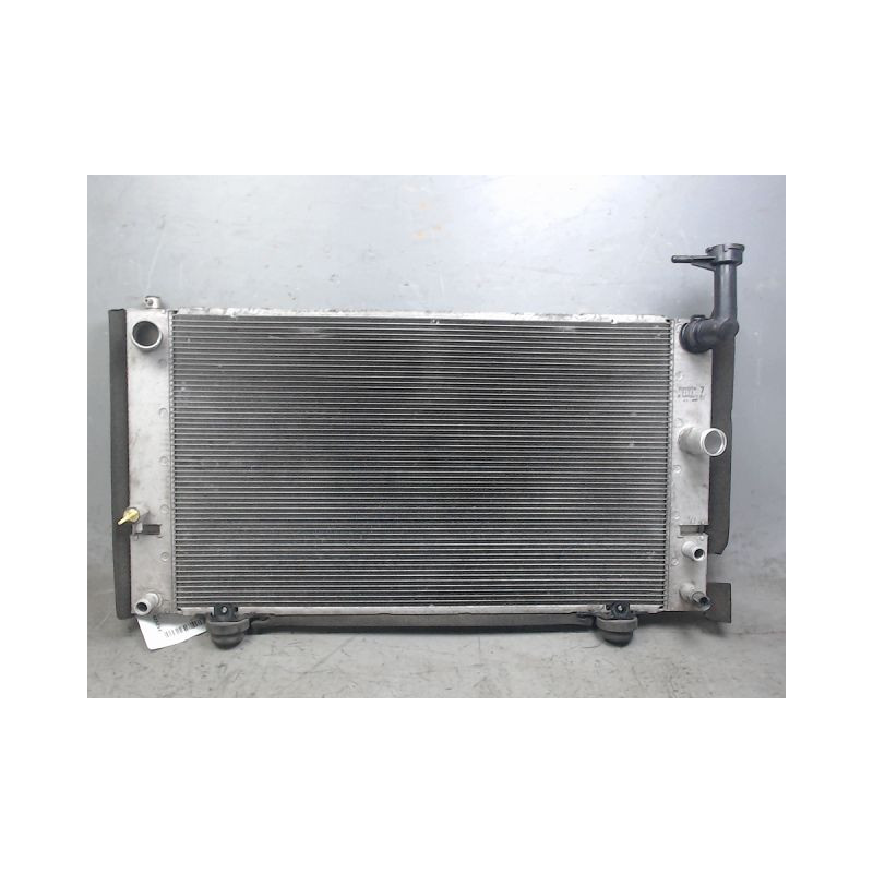RADIATEUR TOYOTA PRIUS
