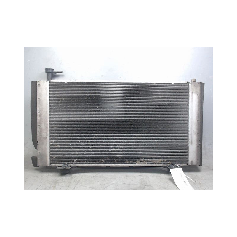 RADIATEUR TOYOTA PRIUS