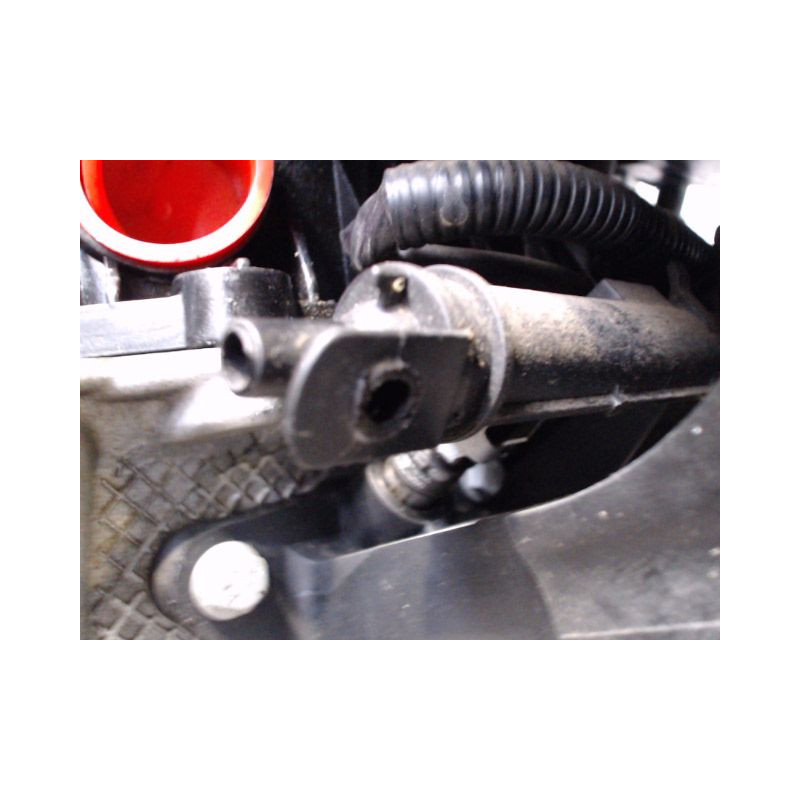 MOTEUR ESSENCE RENAULT TWINGO II 1.2 16V 