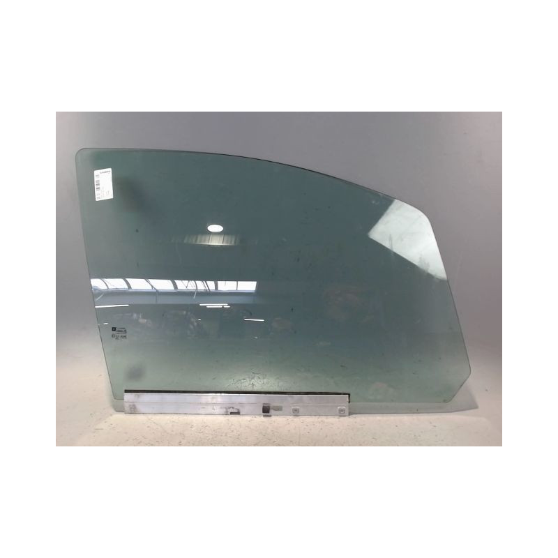 GLACE PORTE AVD OPEL ZAFIRA 2006-