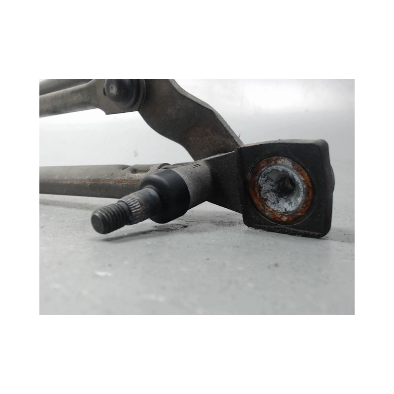 MECANISME ESSUIE-GLACE AVANT FORD FOCUS 04-07