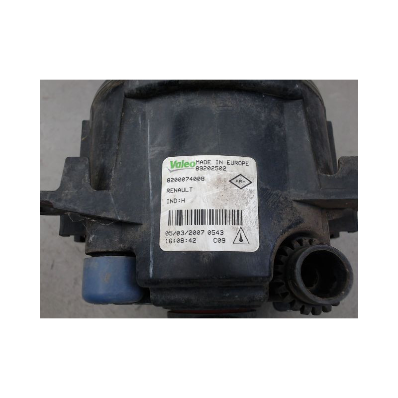 PHARE ANTIBROUILLARD AVANT DROIT RENAULT MEGANE