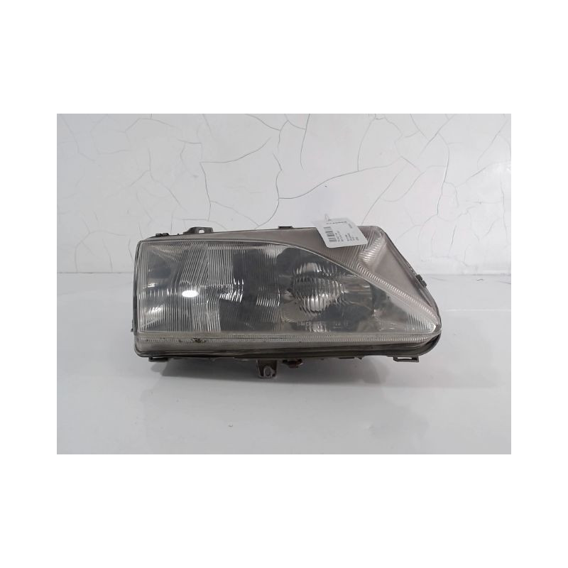 PHARE DROIT PEUGEOT 806 94-2001