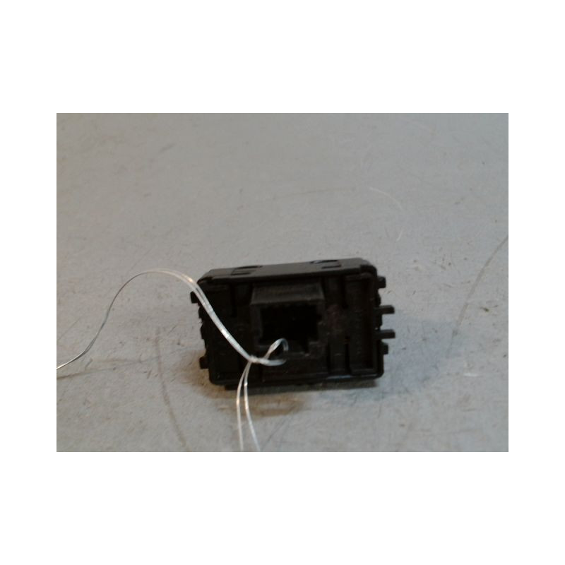 COMMANDE LEVE-GLACE PORTE ARG RENAULT MEGANE