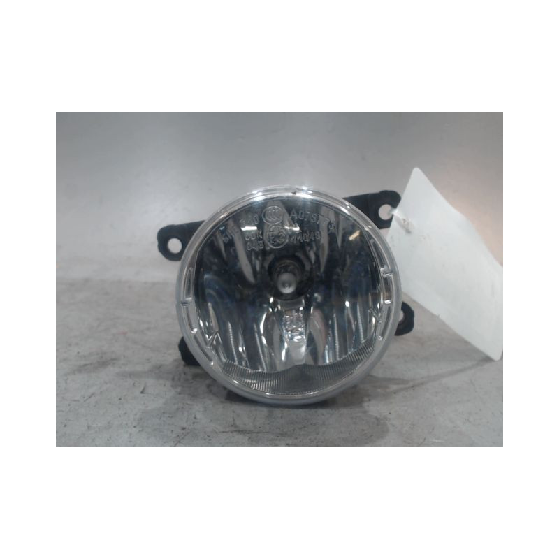 PHARE ANTIBROUILLARD AVANT DROIT SUZUKI IGNIS