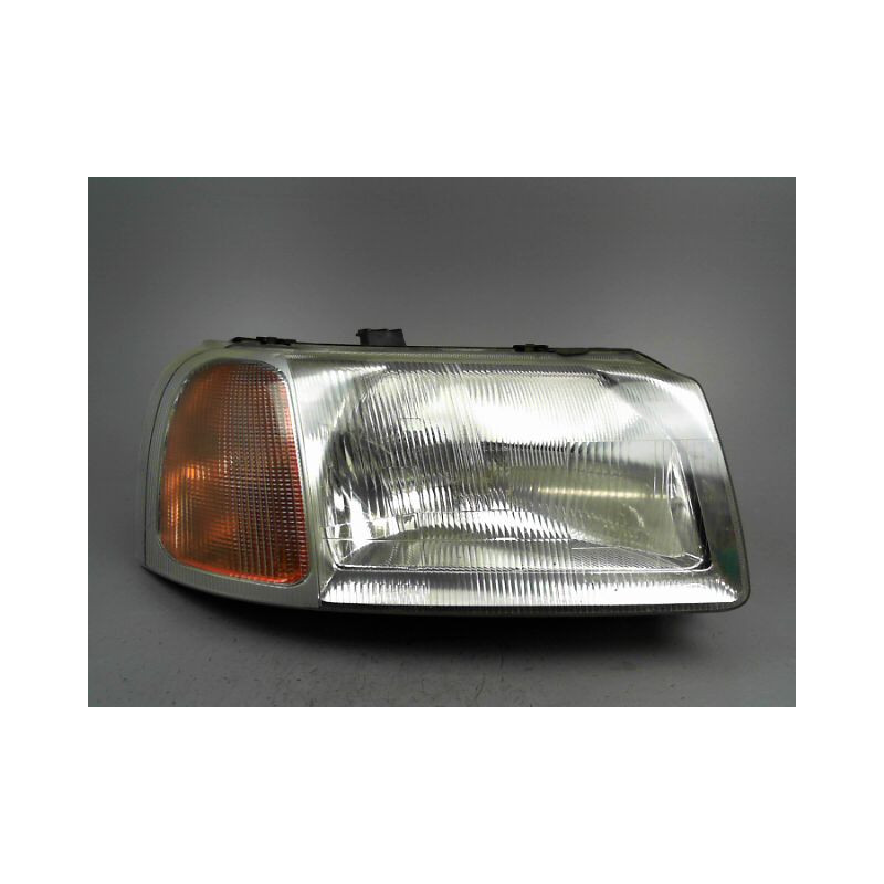 PHARE DROIT LAND ROVER FREELANDER 2001-2002