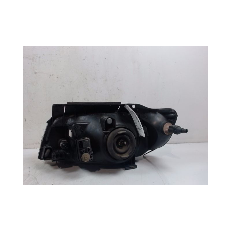 PHARE DROIT HYUNDAI MATRIX PH2 -05