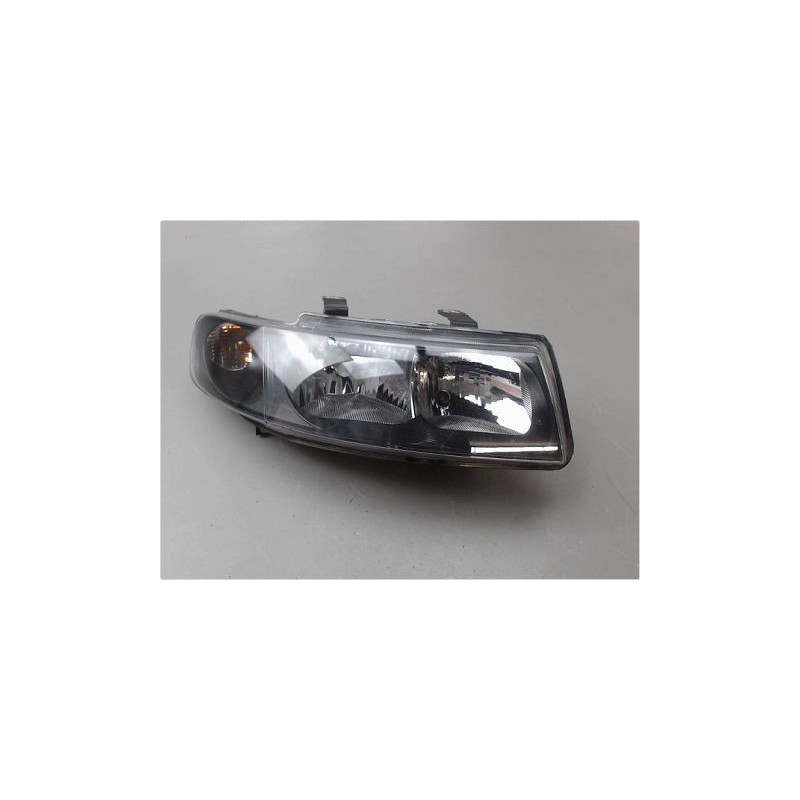 PHARE DROIT SEAT LEON