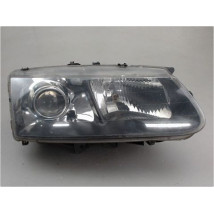 PHARE DROIT RENAULT AVANTIME