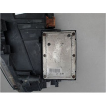 PHARE DROIT RENAULT AVANTIME