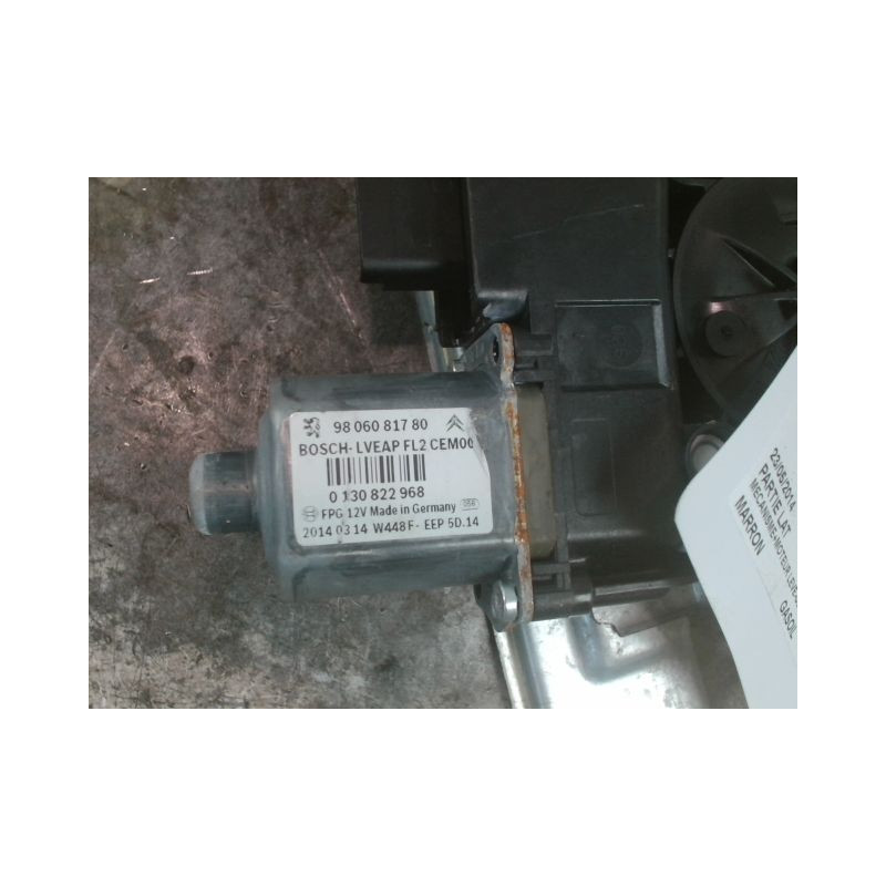 MECANISME+MOTEUR LEVE-GLACE AVANT DROIT PEUGEOT 2008