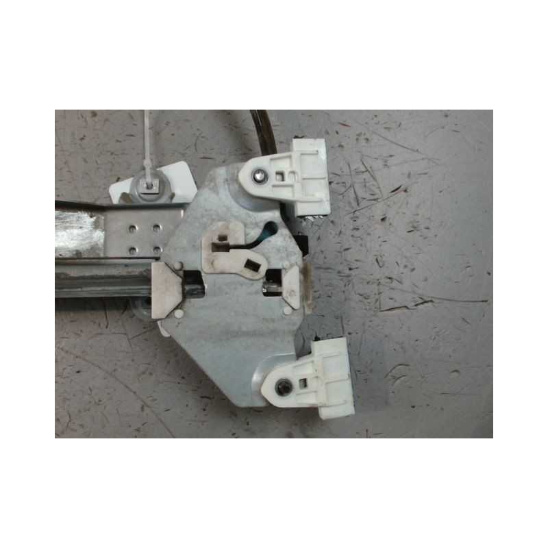 MECANISME+MOTEUR LEVE-GLACE AVANT GAUCHE RENAULT TWINGO 2 2010-