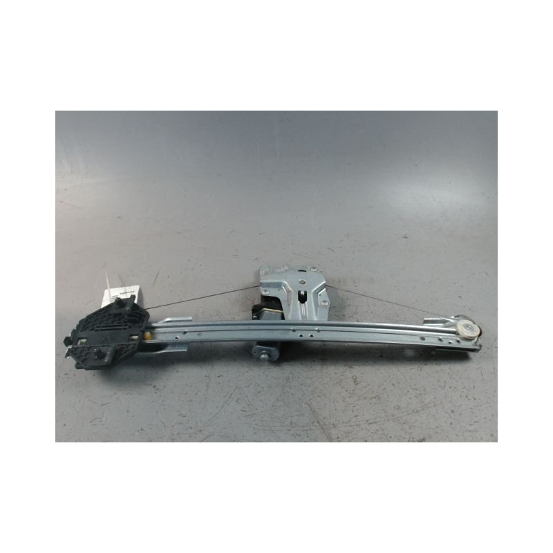 MECANISME+MOTEUR LEVE-GLACE AVANT DROIT DACIA LOGAN -08