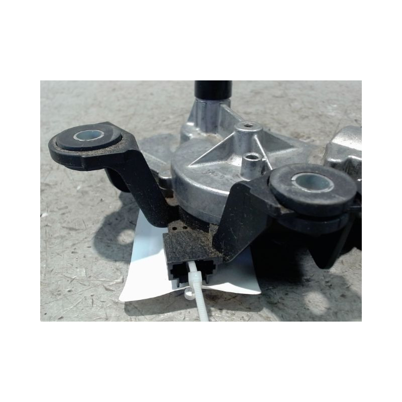 MOTEUR ESSUIE-GLACE ARRIERE NISSAN QHASQAI 2007-