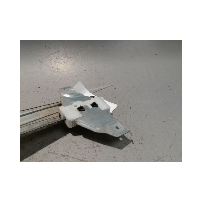 MECANISME+MOTEUR LEVE-GLACE AVANT GAUCHE PEUGEOT 308 SW 2008-