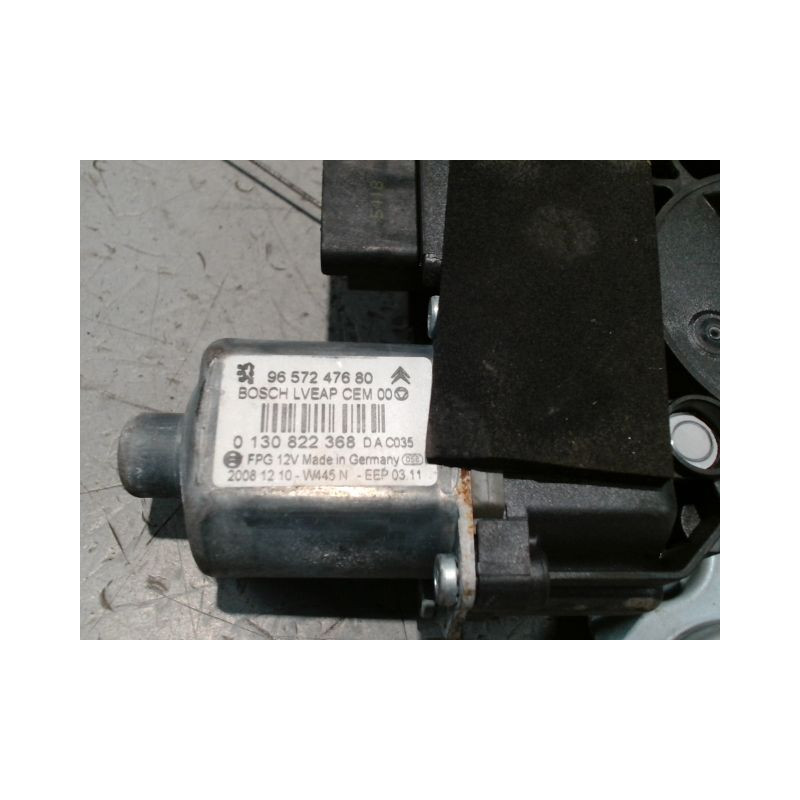 MECANISME+MOTEUR LEVE-GLACE AVANT GAUCHE PEUGEOT 308 SW 2008-