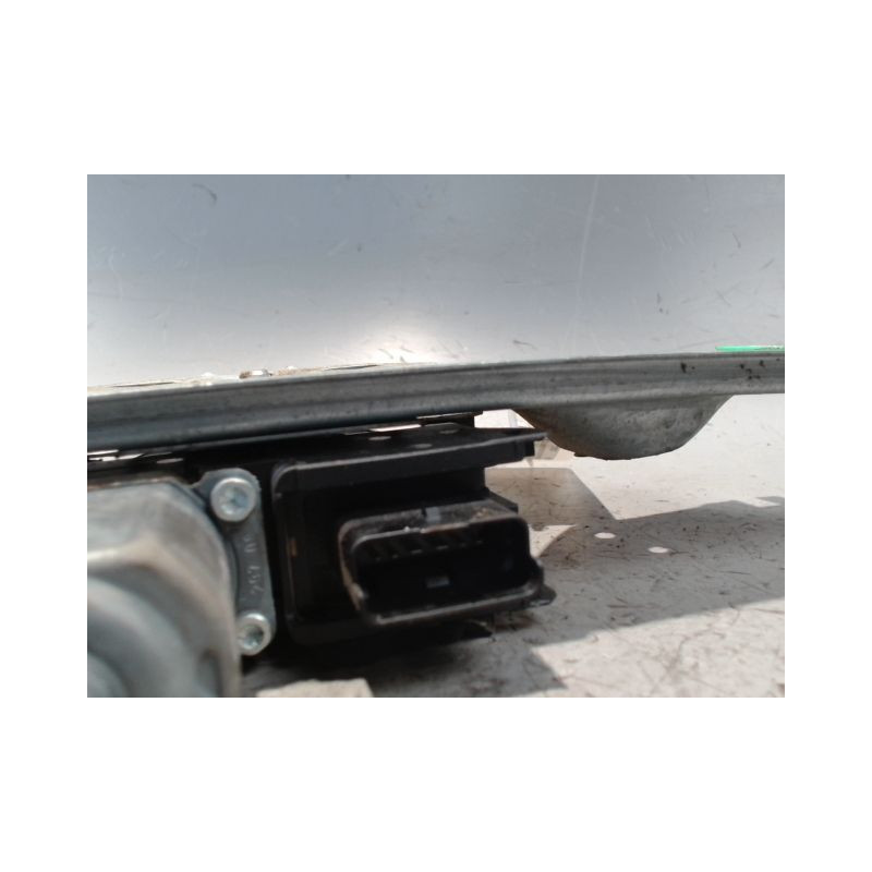 MECANISME+MOTEUR LEVE-GLACE ARRIERE DROIT PEUGEOT 308 SW 2008-