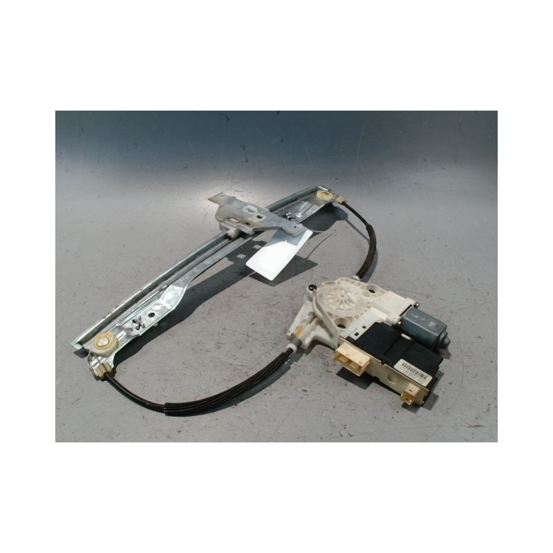 MECANISME+MOTEUR LEVE-GLACE AVANT DROIT CITROEN C4 2008-