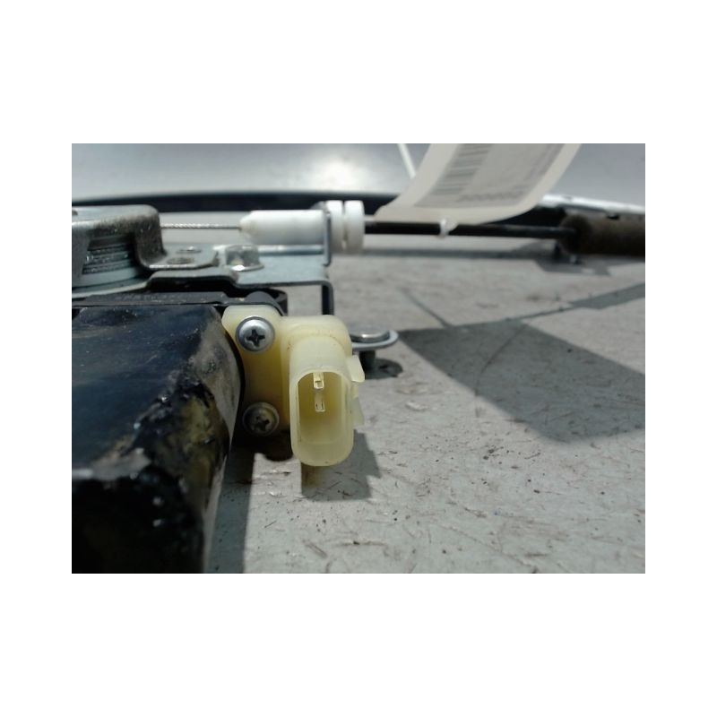 MECANISME+MOTEUR LEVE-GLACE AVANT DROIT KIA PICANTO