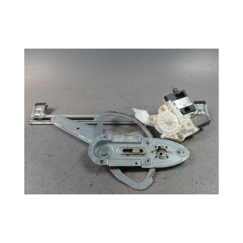 MECANISME+MOTEUR LEVE-GLACE AVANT GAUCHE FORD FOCUS BREAK