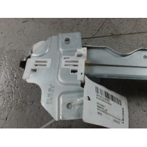 MECANISME+MOTEUR LEVE-GLACE AVANT DROIT DACIA DUSTER 2010-