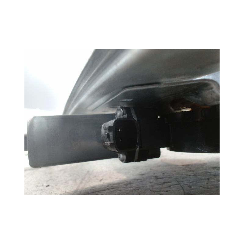 MECANISME+MOTEUR LEVE-GLACE AVANT DROIT DACIA DUSTER 2010-