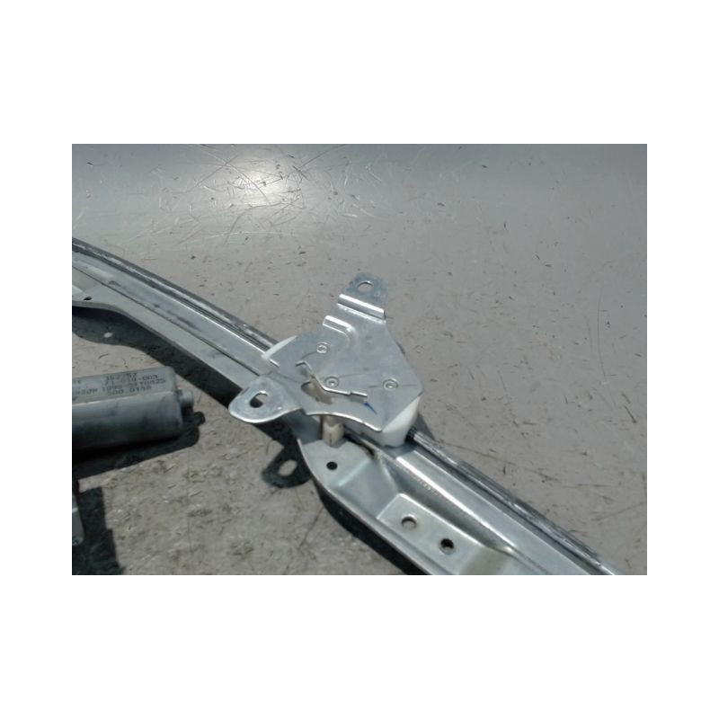 MECANISME LEVE-GLACE AVANT GAUCHE OPEL CORSA 2010-