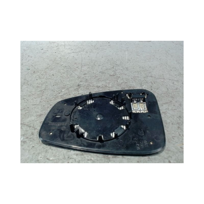 GLACE RETROVISEUR EXT D RENAULT MEGANE III ESTATE 09-