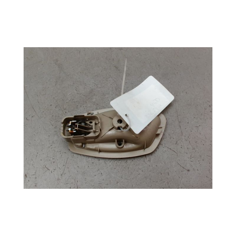 POIGNEE INTERIEURE PORTE AVANT DROIT RENAULT GRAND SCENIC MONOSP. III Phase 1 LONG 2009-2011