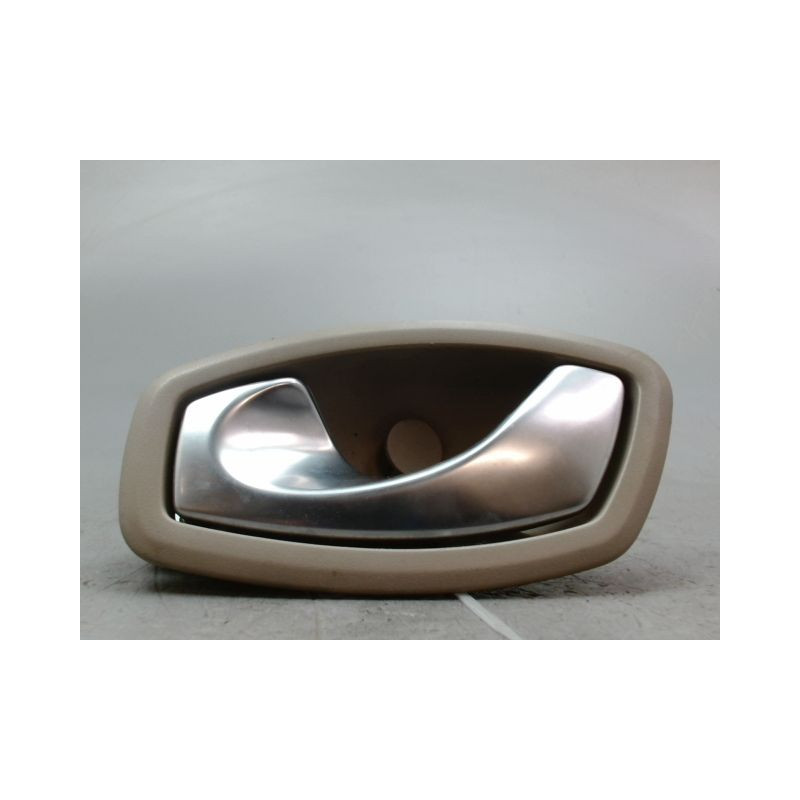 POIGNEE INTERIEURE PORTE AVANT GAUCHE RENAULT GRAND SCENIC MONOSP. III Phase 1 LONG 2009-2011