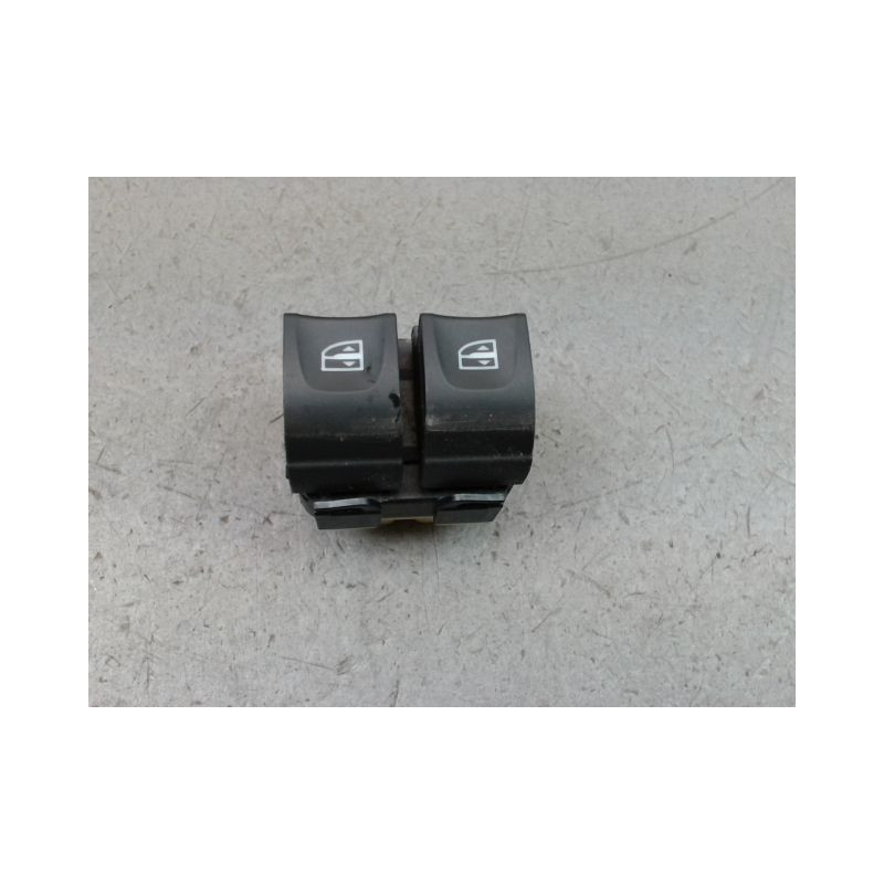 COMMANDE LEVE-GLACE PORTE AVG DACIA SANDERO 2008-