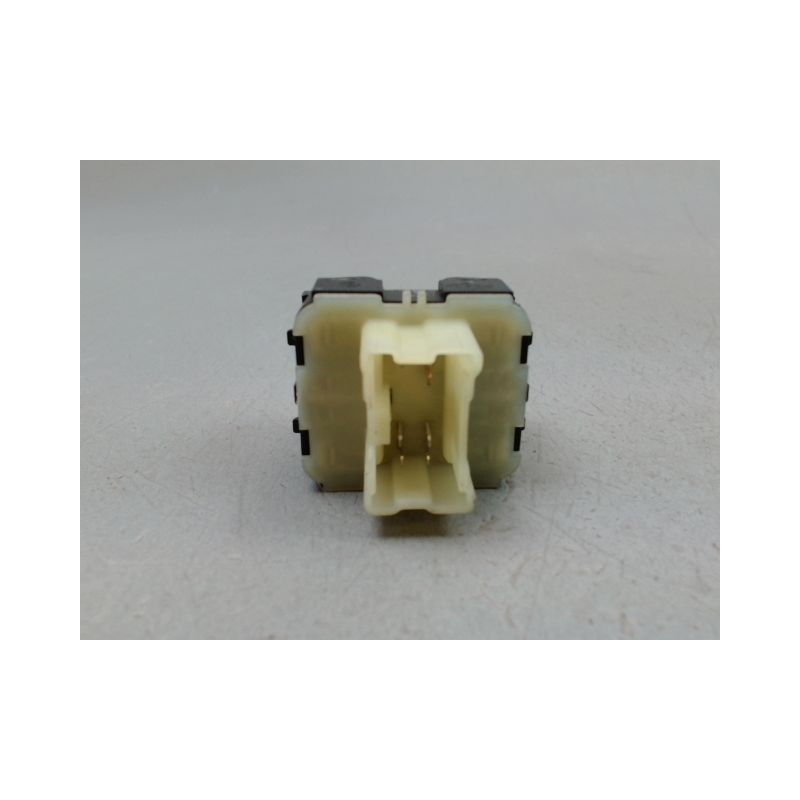 COMMANDE LEVE-GLACE PORTE AVG DACIA SANDERO 2008-