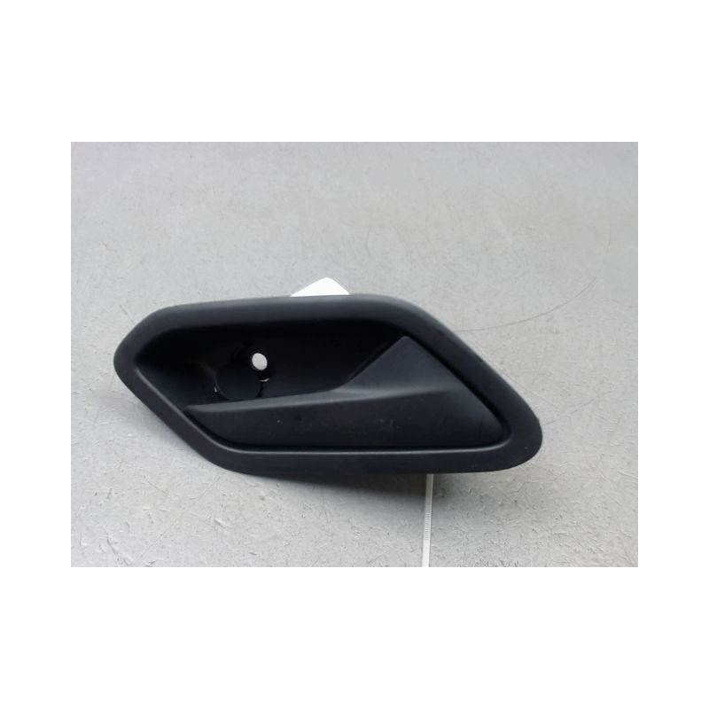 POIGNEE INTERIEURE PORTE ARRIERE DROIT DACIA SANDERO 2008-