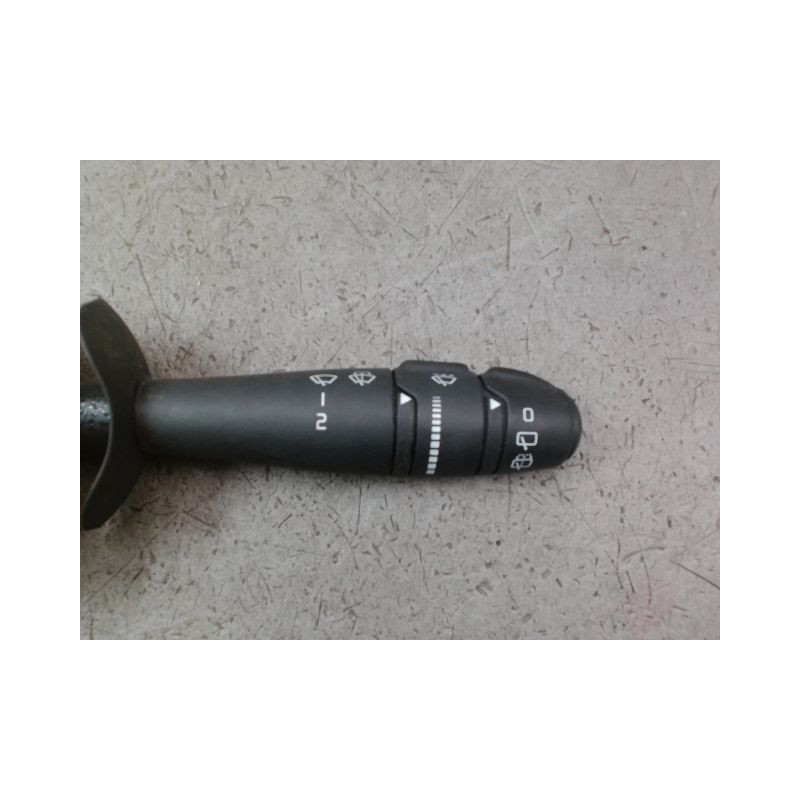 COMMANDE ESSUIE GLACE RENAULT TWINGO II Phase 1 2007-2011