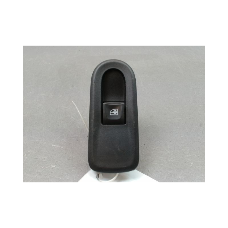 COMMANDE LEVE-GLACE PORTE ARG DACIA DUSTER BREAK Phase 2 2013-...