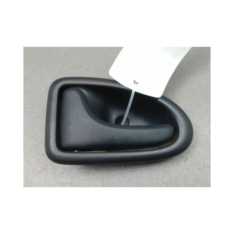 POIGNEE INTERIEURE PORTE ARRIERE GAUCHE RENAULT CLIO II Phase 2 2001-2006