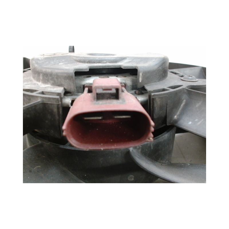 MOTEUR VENTILATEUR RADIATEUR FORD FIESTA
