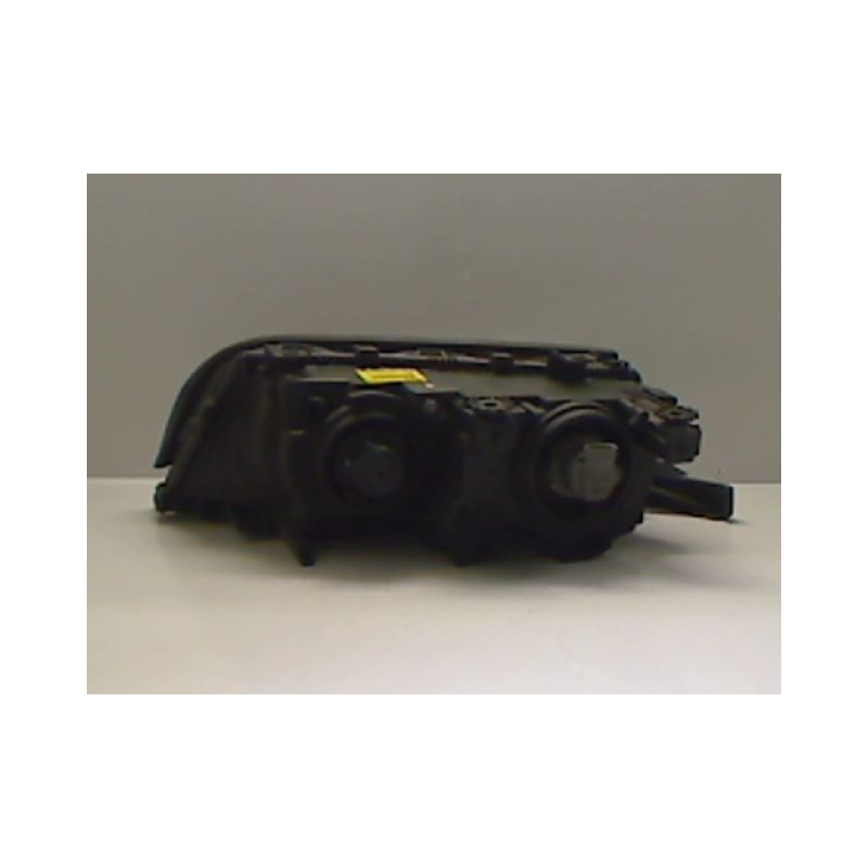PHARE DROIT BMW SERIE 3 (E46) 98-2001