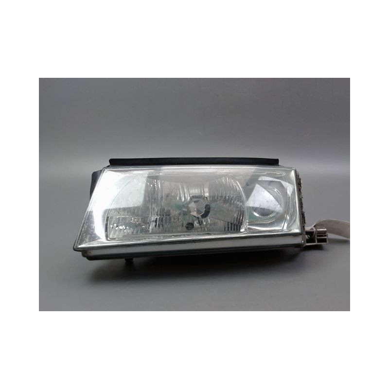 PHARE GAUCHE SKODA OCTAVIA I Phase 2 2000-2010