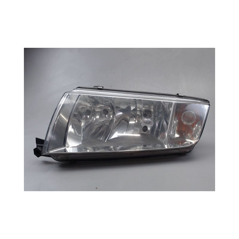 PHARE GAUCHE SKODA FABIA