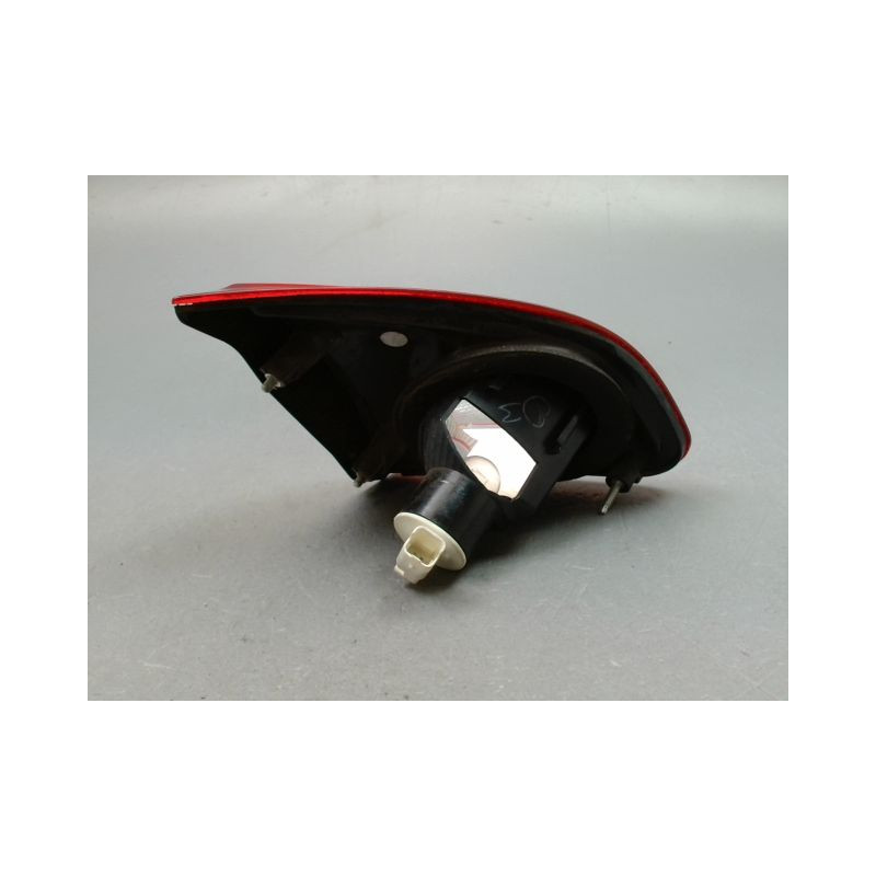 FEU ARRIERE INTERIEUR DROIT NISSAN QASHQAI +2 I Phase 2 LONG 2010-2014