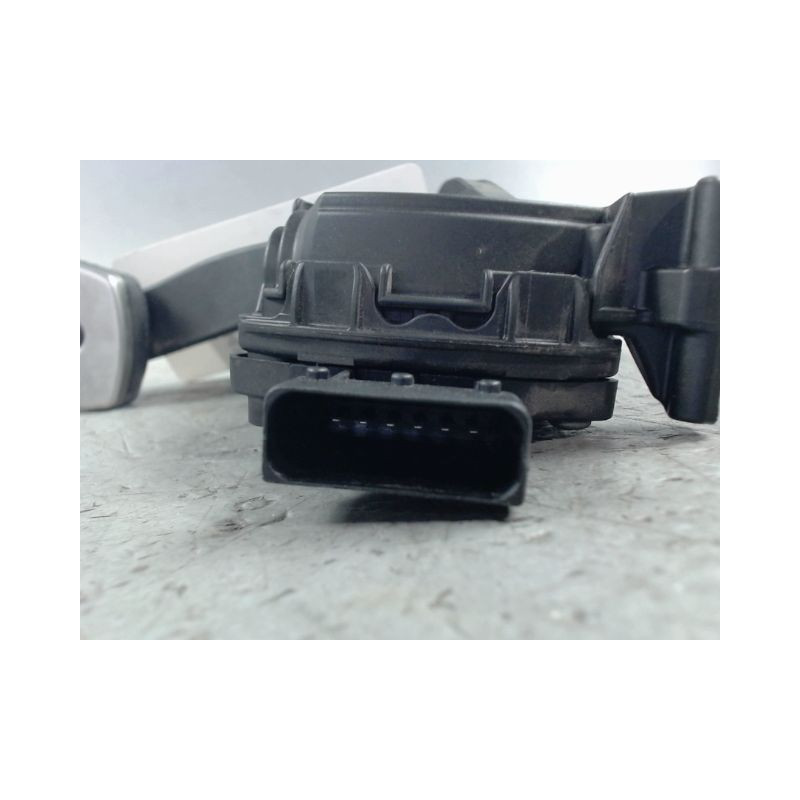 PEDALE ACCELERATEUR SAAB 9-5 2006-