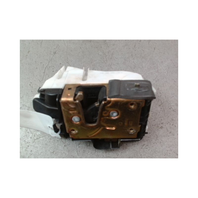 SYSTEME CONDAMNATION ARRIERE GAUCHE VOLKSWAGEN POLO III Phase 1 (6N) 1994-1999