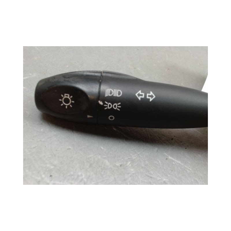 COMMANDE ECLAIRAGE HYUNDAI I 10 I Phase 1 2008-2010
