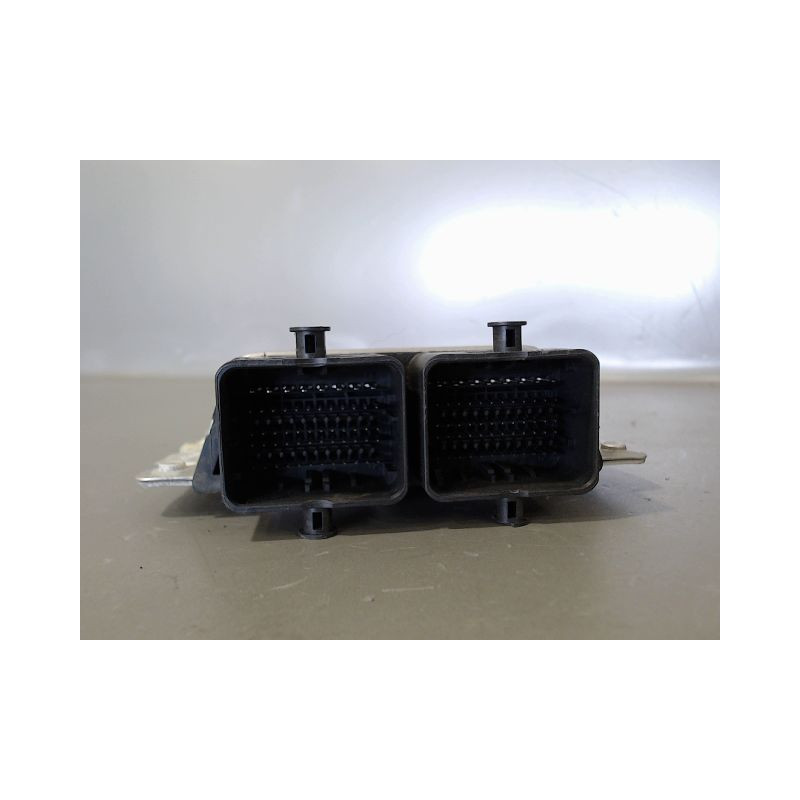 CALCULATEUR MOTEUR FIAT PANDA