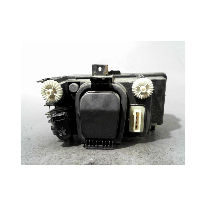 PHARE GAUCHE VOLKSWAGEN POLO CLAS