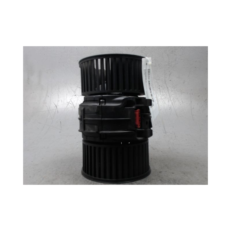 MOTEUR VENTILATEUR CHAUFFAGE RENAULT MEGANE